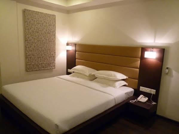 Treebo Trend Hotel Relax Inn Kalkuta Zewnętrze zdjęcie